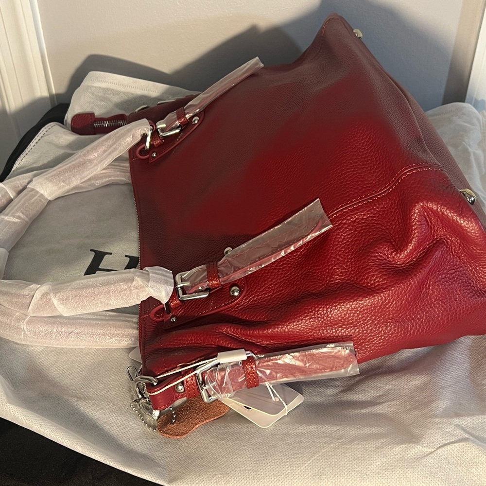 Heshe Leather Shoulder Tote - Picture 10 of 11